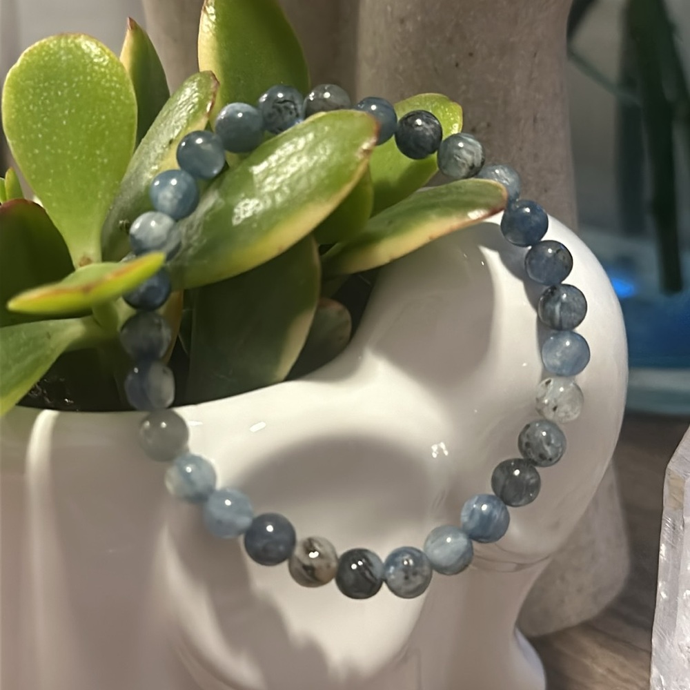 House of Gems ๐ Natural Blue Kyanite ๐ง๐ท 6mm Bracelet Gemstone Jewelry - Picture 5 of 6
